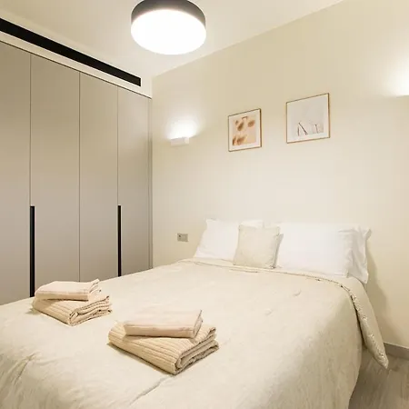 Lxr Crown 2br Design 아파트 *